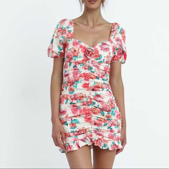 Showpo. Dresses & Skirts - Ruched floral mini dress showpo